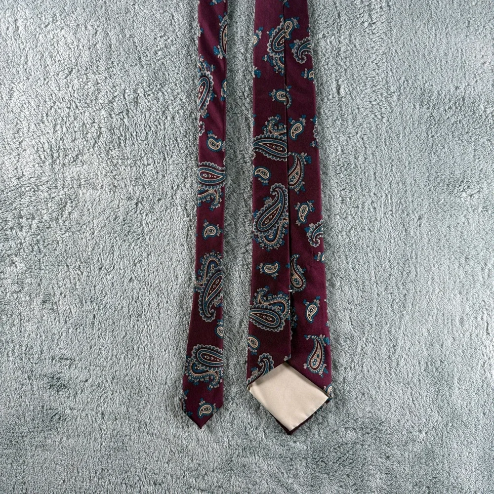 Burgundy Paisley Silk Blend Necktie Teal Tan Navy Pattern Mens Formal Tie